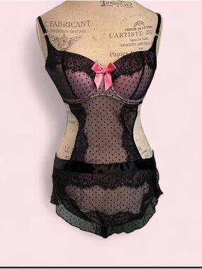 Vintage Gothic Victoria’s Secret Sexy Little Things 34D apron lingerie